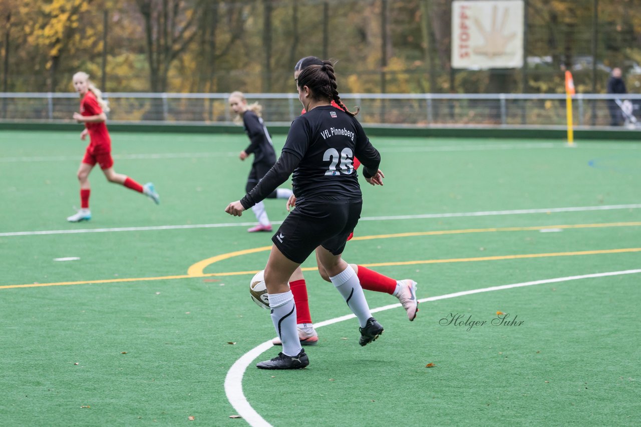 Bild 170 - wCJ VfL Pinneberg - Eimsbuettler TV : Ergebnis: 0:3